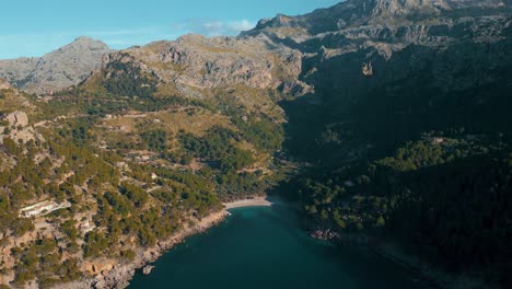 Cala-Tuent,-Insel-Palma-De-Mallorca,-In-Der-Nähe-Von-Sa-Calobra