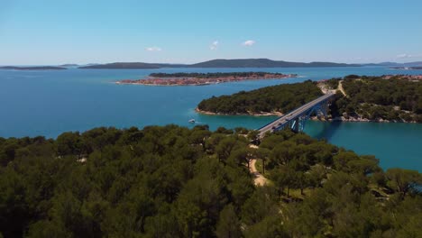 4K-fast-tracking-shot-of-the-Morinje-Bridge,-Croatia