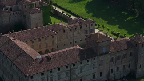 Burg-Und-Festung-Von-Agazzano,-Piacenza-In-Italien