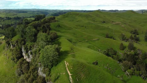 Drone-shot-of-North-Island-landscape,-New-Zealand