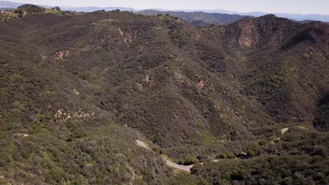 4K-Aerial-View-of-Santa-Monica-Mountains-on-a-warm-day-in-southern-California