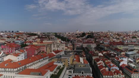 Aerial-Shot-of-Central-Lisbon,-Portugal