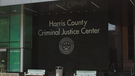 Establishing-shot-of-the-Harris-County-Criminal-Justice-Center-in-Houston,-Texas
