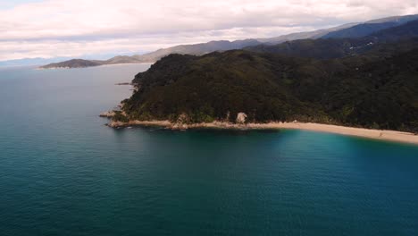 Landscape-of-seaside-scenery-aerial-birds-eye-view-of-Abel-Tasman-coast,-New-Zealand