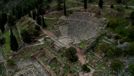 Aerial-View-Of-Modern-Delphi-Town,-Near-Archaeological-Site-Of-Ancient-Delphi