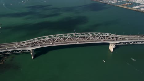 Icónico-Puente-Del-Puerto-De-Auckland