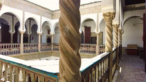 Die-Speckarkaden-Des-Dar-Aziza-Palace---Algier-Algerien