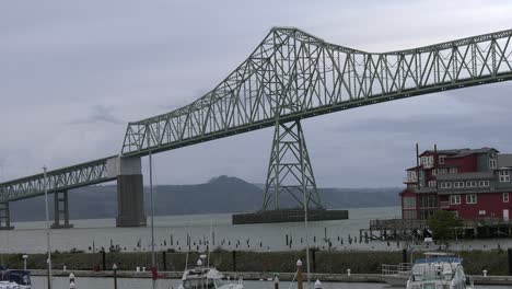 Astoria-Oregon-Brücke-Und-Hafen