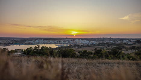 Marsaxlokk,-Malta-Bay-Und-Dorf-Bei-Sonnenuntergang---Zeitraffer