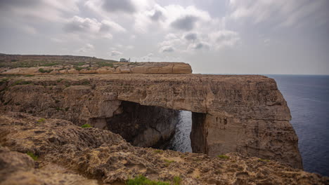 Die-Blaue-Wand-Und-Der-Aussichtspunkt-Grotte-In-Zurrieq-Auf-Der-Insel-Malta