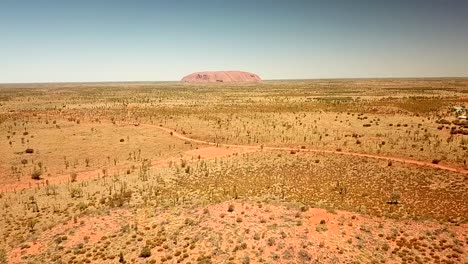 Ayers-rock-filmed-with-a-Drone,-Uluru-Australia