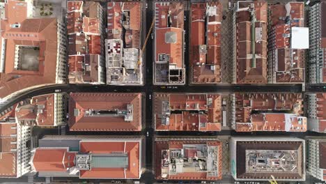 Blick-Auf-Die-Historischen-Gebäude-Im-Stadtzentrum-Von-Lissabon-Von-Oben