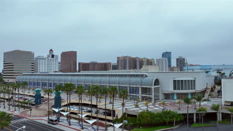 Long-Beach,-California-and-the-Convention-Center---ascending-aerial-view