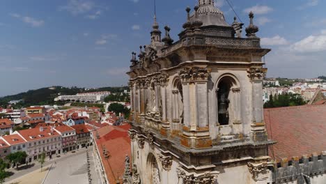 Towers-of-Alcobaca-Monastery,-Mosteiro-De-Santa-Maria-de-Alcobaça