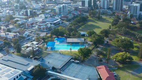 Drone-shot-over-West-End-looking-towards-Musgrave-Park-Swim-Centre-swimming-pool