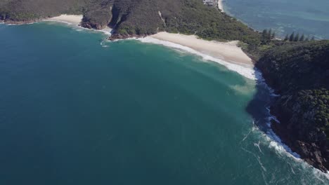 Turquoise-Ocean-Of-Zenith-Beach-In-Tomaree-National-Park-In-Australia---aerial-drone-shot