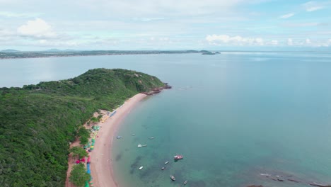 Aerial-orbit-establishing-of-Tartaruga-beach,-Búzios,-Brazil