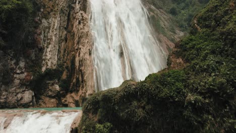 Close-up-of-El-Chiflon-Watefalls,-cascades-in-Chiapas,-Mexico