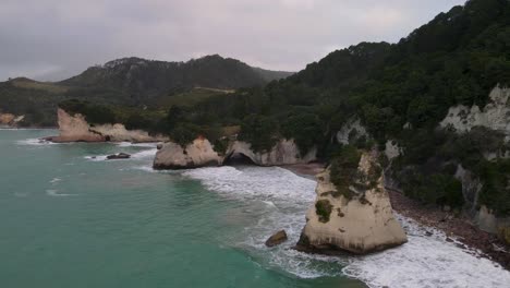 Famous-travel-scenic-spot---Cathedral-Cove-cave-located-on-beautiful-limestone-coastal