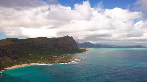 Stunning-Aerial-Shot-of-Coast-of-Oahu-Island,-Hawaii