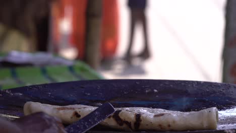 Petai-Paratha-Se-Está-Preparando-En-El-Recinto-Ferial-Para-La-Venta