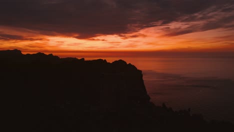 Albercutx-Wachturm-Roter-Sonnenuntergang,-Insel-Es-Colomer,-Cap-Formentor,-Mallorca,-Spanien