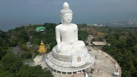Großer-Buddha-In-Phuket,-Thailand