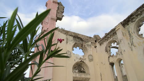 Kathedrale-Von-Port-au-Prince-In-Trümmern,-Niedriger-Winkel
