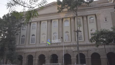 Edificio-De-Oficinas-Autorizado-Estándar-Del-Banco-Multinacional-Británico-En-Mumbai
