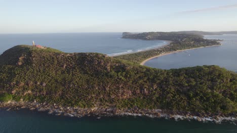 Barrenjoey-Headland-With-Lighthouse-And-Beach-In-Palm-Beach,-NSW,-Australia