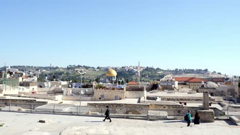 Cúpula-De-La-Roca-De-Jerusalén-Y-El-Muro-Occidental,-Vista-Alta-Desde-La-Mezquita-De-Al-Aqsa-De-La-Ciudad-Vieja-De-Jerusalén-Y-El-Kotel-Judío