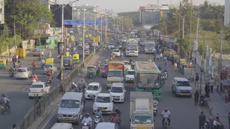 Busy-cars-with-traffic-jams,-congestion-in-rush-hour-on-highway-road-street-at-Silk-Board-junction,-flyover-towards-the-electronic-city,-India