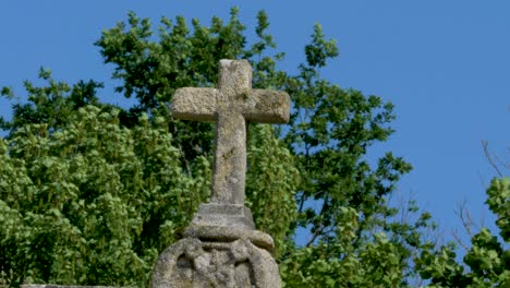 Stone-cross-of-Monastery-of-Santo-Estevo-de-Ribas-de-Sil-in-Ourense,-Galicia,-Spain