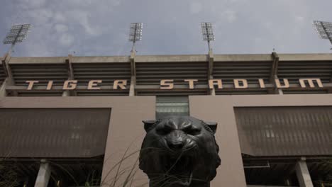 Mike-the-Tiger-statue-in-front-of-Tiger-Stadium-on-the-campus-of-Louisiana-State-University-with-stable-video