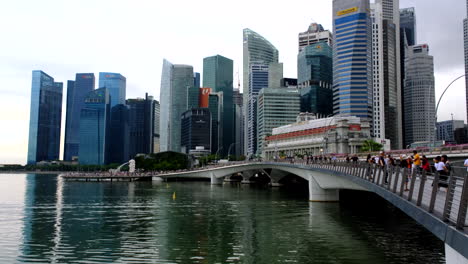 Singapore-Businesses-and-offices-building-with-Fullerton-hotel-below