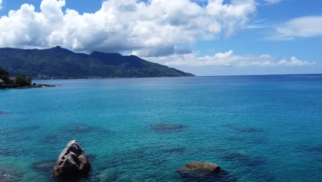 Wunderschöne-Aussicht-Auf-Die-Seychellen