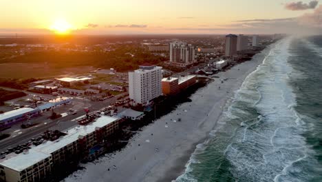 Sonnenaufgang-über-Dem-Strand-Von-Panama-City,-Florida,-Aufgenommen-In-5k