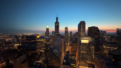 Chicago-Sonnenuntergang-Nacht-Skyline,-Willis-Tower