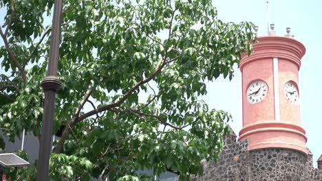 A-clock-tower-on-the-Palace-of-Cortes-in-Cuernavaca,-Mexico