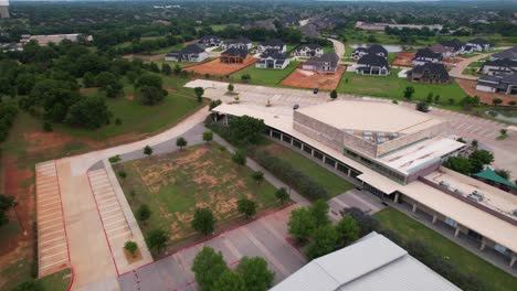 Aerial-footage-of-RockPointe-Church-in-Flower-Mound-Texas-located-at-4503-Cross-Timbers-Rd,-Flower-Mound,-TX-75028