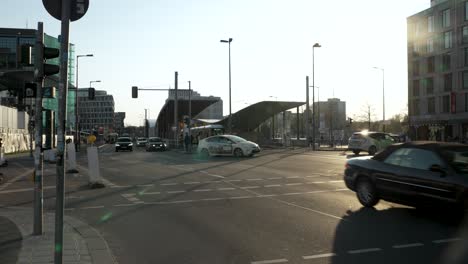 Slow-motion---Cars-driving-at-intersection-on-Invalidenstraße-in-Berlin,-Germany
