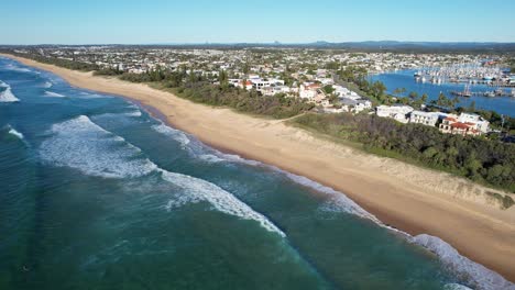 Idyllic-Seascape-Of-Kawana-Beach-In-Queensland,-Australia---aerial-panoramic