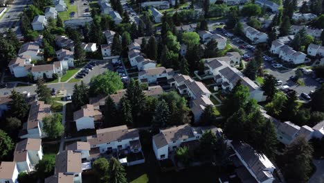 Aerial-view-of-townhouses-in-Calgary-during-summertime,-Canada