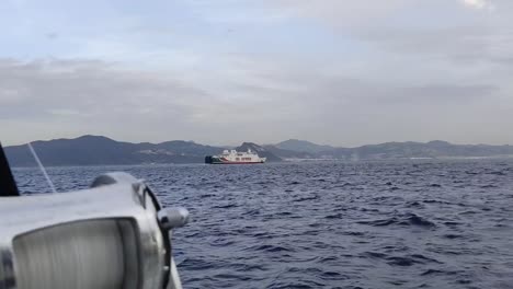 FRS-Express-ferry-boat-sailing-towards-the-Port-of-Tarifa