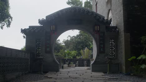 Puerta-De-Entrada-De-Estilo-Antiguo-De-Un-Hotel-En-China