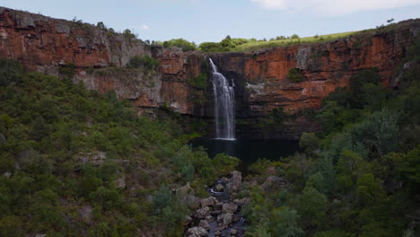 South-Africa-Waterfall-drone-aerial-Berlin-Falls-Lisbon-Sabie-cinematic-stunning-peaceful-waterfalls-Nelsprit-Johannesburg-Mbombela-most-scenic-cinematic-spring-greenery-lush-peaceful-slow-up-motion