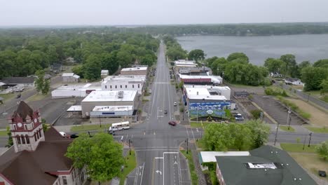 Downtown-Cassopolis,-Michigan-with-drone-video-moving-forward