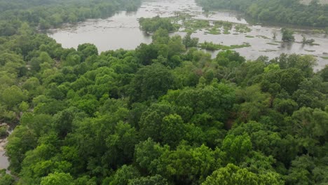 Aerial-shot-of-the-James-River-Richmond-VA-stock-video