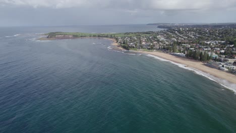 Aerial-View-Over-Collaroy-Beach-With-An-Idyllic-Seascape-In-NSW,-Australia---drone-shot