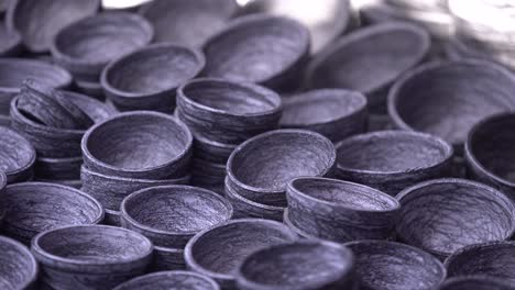 Stone-bowls-are-being-sold-at-fair-stalls